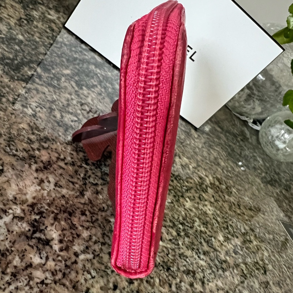 Chanel Pink Camilla Leather Wallet - Picture 7 of 12